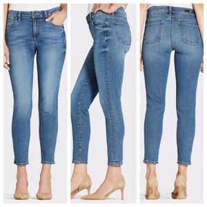 Donna skinny ankle in medium wash